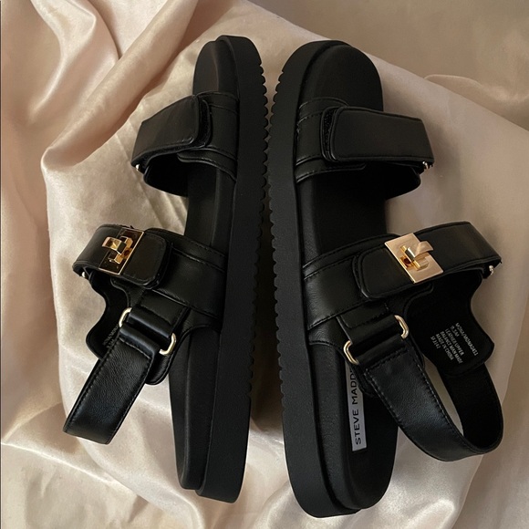 Steve Madden Black Sandals with Gold Accents - Picture 8 of 16